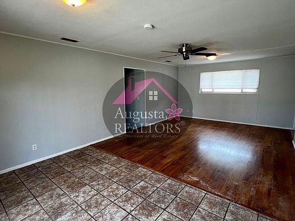 3rd image of 3000 Buffalo Gap Rd #B