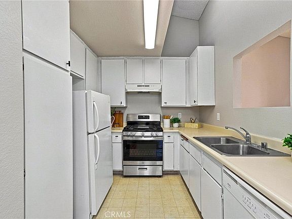 5th image of 8482 Spring Desert Pl