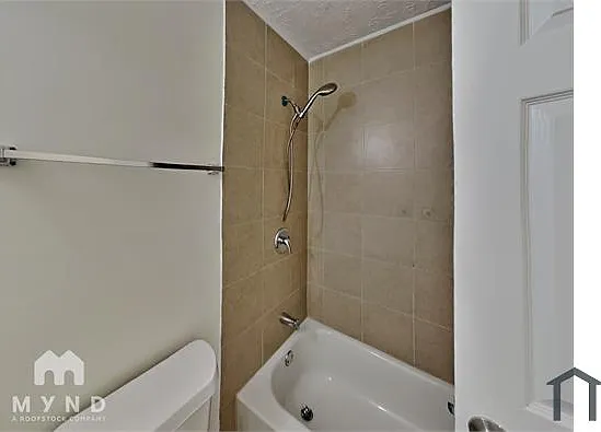 605 Cedar Ave NW #B — Photo 13