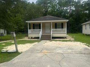 6029 W Hinds St, Bay Saint Louis, MS 39520
