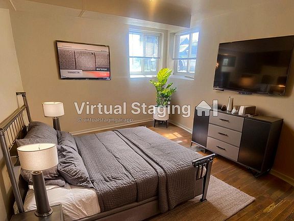 4th image of 2929 E Bruce Randolph Ave #5