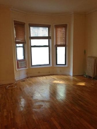 1st image of 11 E 32nd St #1