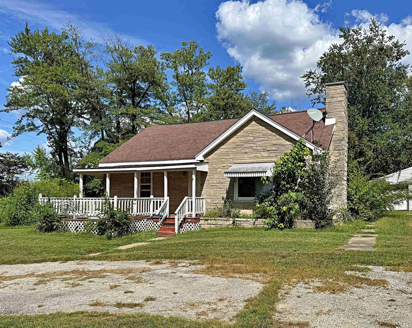 1559 Scenic Hill Rd photo 1