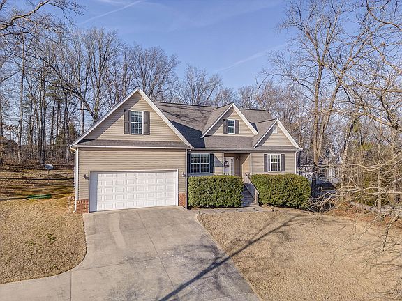 2nd image of 359 Annie Ln