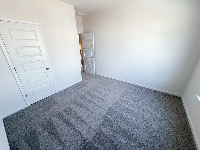 1015 Stiles Ct — Photo 14