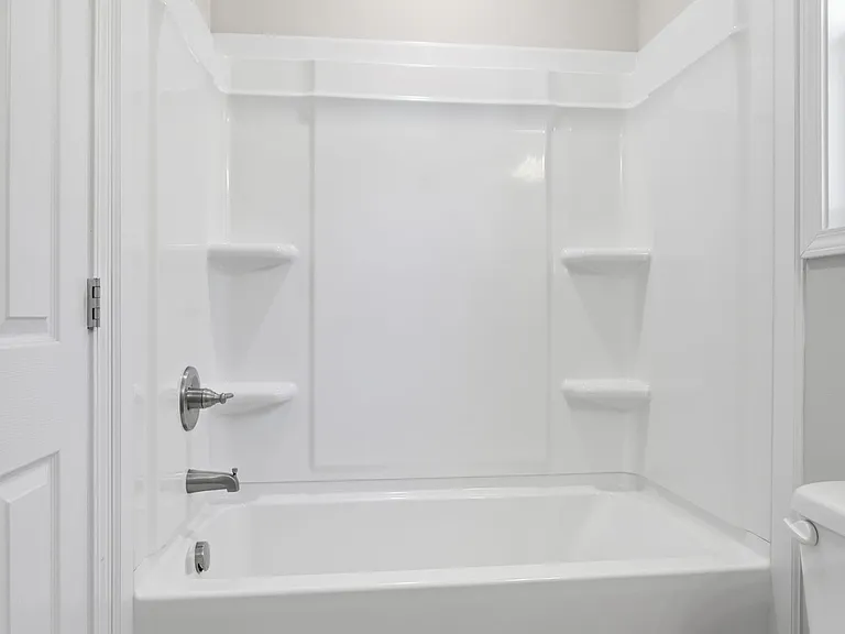 222 Cave St #B — Photo 12