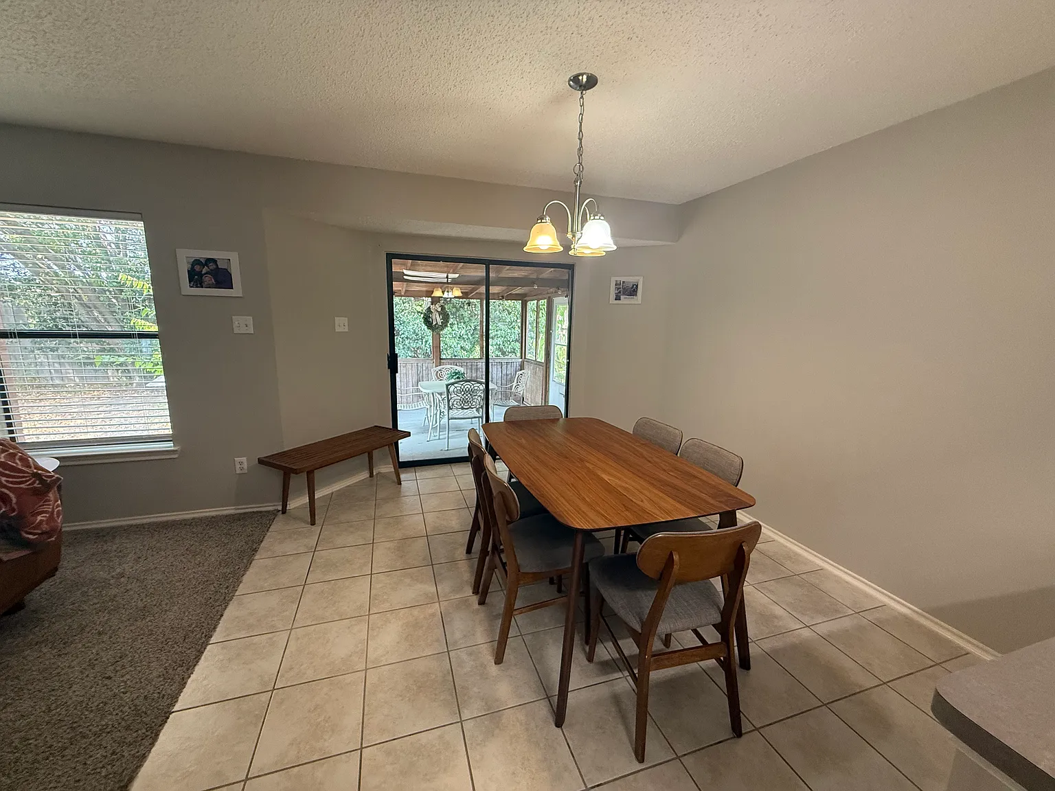 3 bed, 1897 sqft, $2,500 — Photo 3