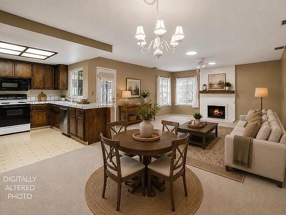 4th image of 1115 Ravine View Dr