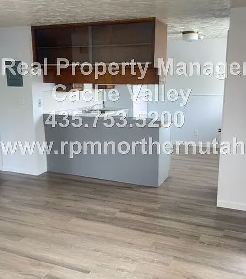591 N Dee Ave #2 — Photo 1