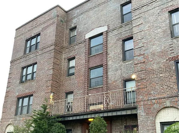 257 128th Bch Unit 4B, Rockaway Park, NY 11694