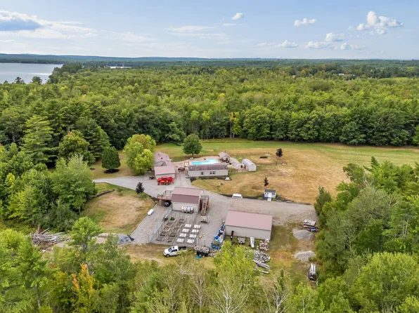 150 Pond Road, Burnham, ME 04922