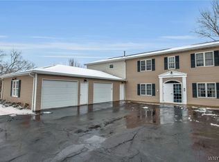 346 Potters Rd #I, Buffalo, NY 14220