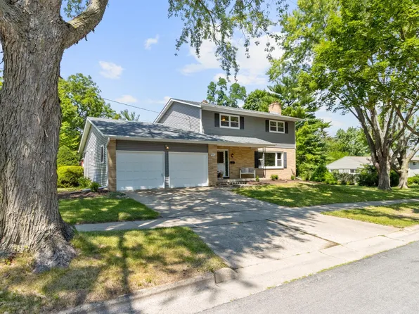 486 Woodside Ter, Madison, WI 53711