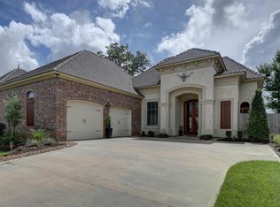 202 Rue De Frejus, Broussard, LA 70518