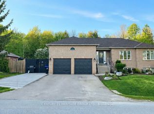 51 Burbank Cir #BASEMENT, Adjala Tosorontio, ON L0M1J0