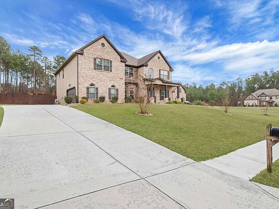 5th image of 4605 Chestnut Oak St