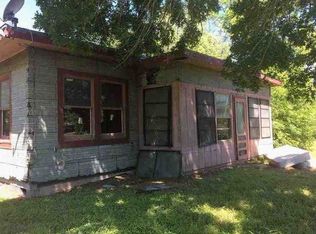 807 N Leckie, Runge, TX 78151