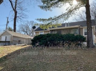 9419 E 14th St S, Independence, MO 64052