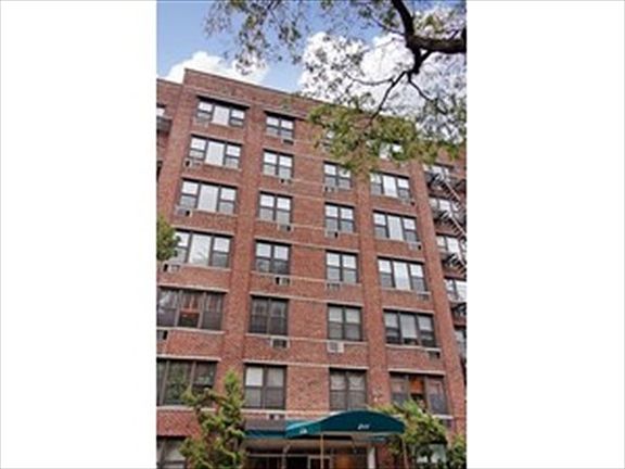 5th image of 211 E 18th St APT 4E