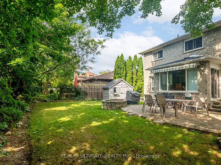 5 Bayswater Ave — Photo 38