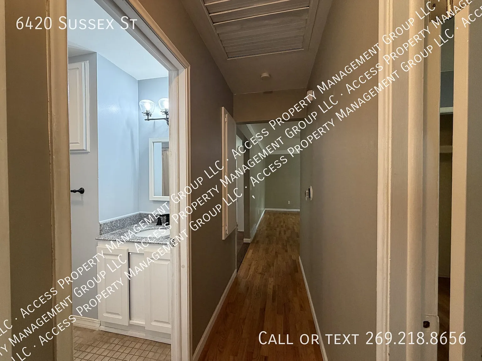 3bed/1.5ba home super location in Portage! — Photo 3