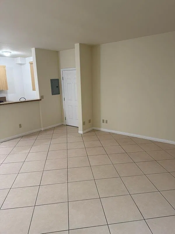 2 bed, 1100 sqft, $2,495 — Photo 1