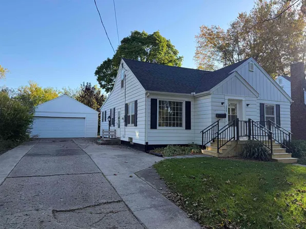 1229 University Ave, Adrian, MI 49221