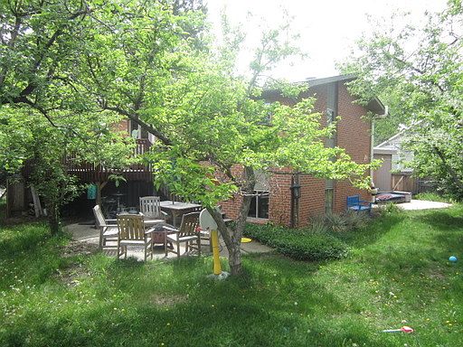 2nd image of 1185 Edinboro Dr