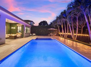 9345 Meridian Dr W, Parkland, FL 33076