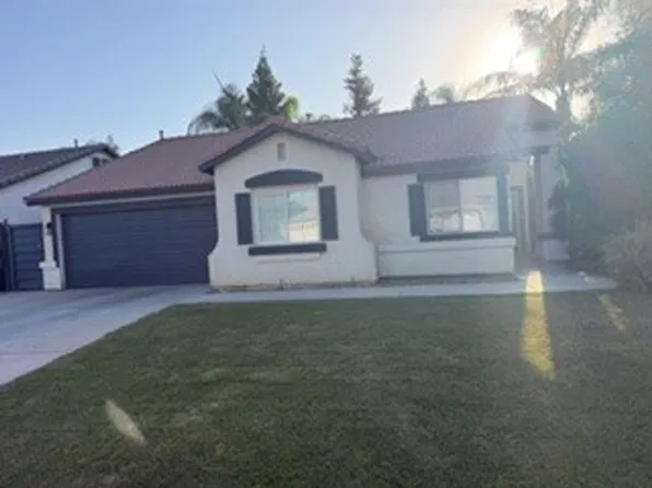 805 Astoria Park Dr, Bakersfield, CA 93311