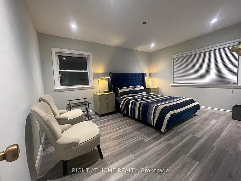 1095 Spears Rd — Photo 10