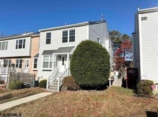 4861 Hawthorne Ln #230, Mays Landing, NJ 08330