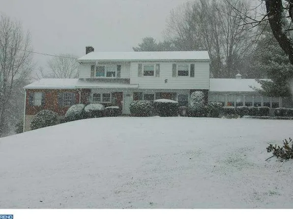 416 Spring Valley Rd, Media, PA 19063