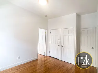 Rented by Realty 2000 Corp