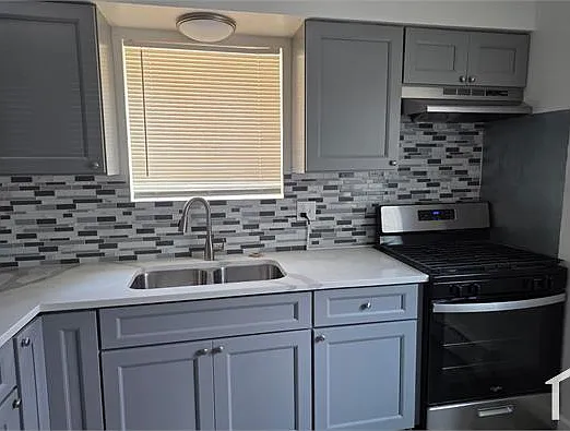 1 bed, 790 sqft, $1,300 — Photo 2
