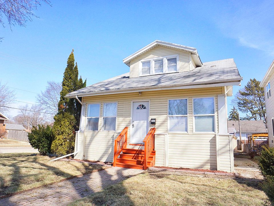 1st image of 103 S Elmwood Ave