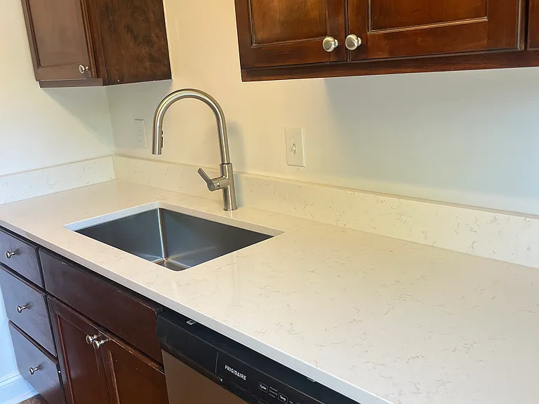 2116 Hobbs Rd #M6 — Photo 9