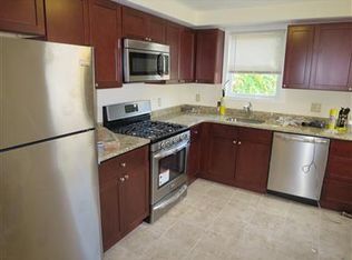 73 Summer St #4F, Somerville, MA 02143