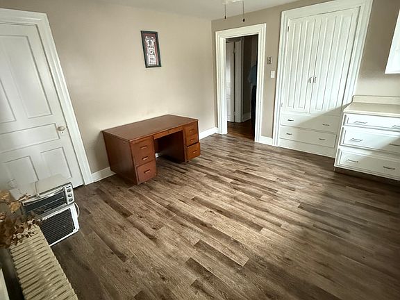 3rd image of 10 N 4th St #2