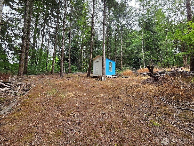 5th image of 21024 Zenkner Valley Road SW