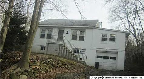 1st image of 44 Burton Ct