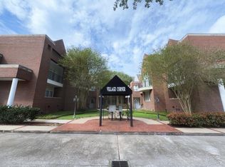 11854 Taylorcrest Rd, Houston, TX 77024