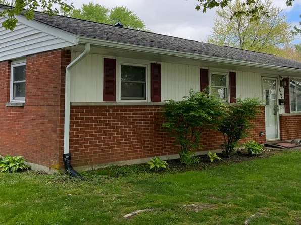 453 Oakridge Dr, Wilmington, OH 45177