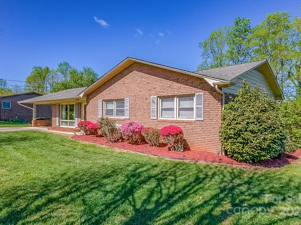 4659 Lakeview Acres Rd, Valdese, NC 28690