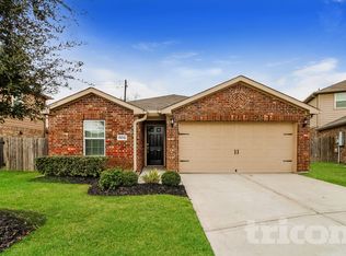 604 Totem Trail Dr, La Marque, TX 77568