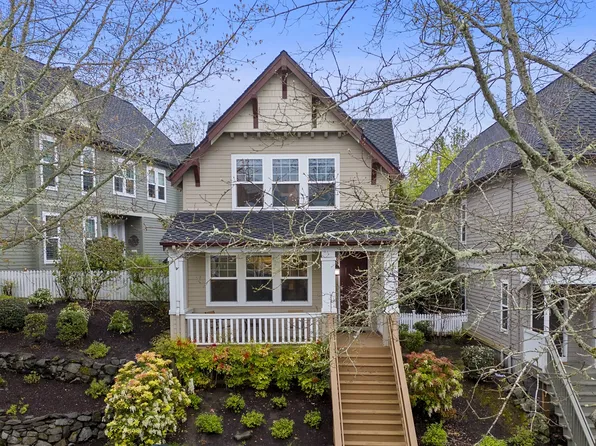 9826 NW Justus Ln, Portland, OR 97229