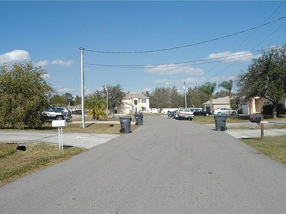 2nd image of 609 Wallaby Ln