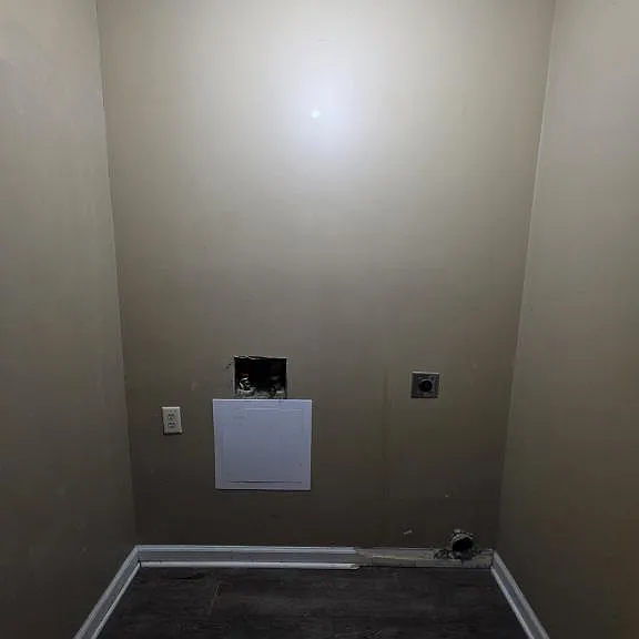 2522 N Armstrong St — Photo 8
