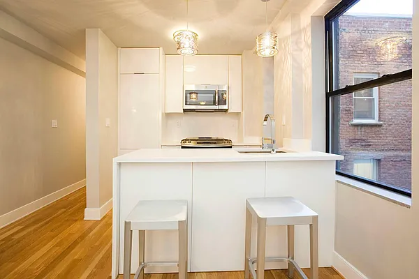 Rented by Keller Williams NYC | media 41