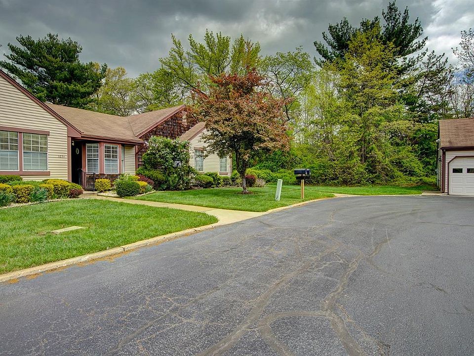 165 Concordia Cir B, Monroe Township, NJ 08831 Zillow